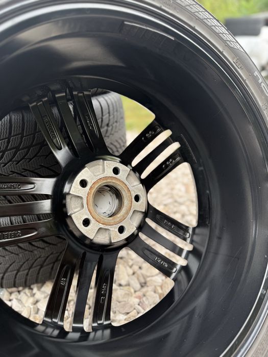 Koła felgi zimowe Toyota C-HR 5x114,3 225/45/19 CHR