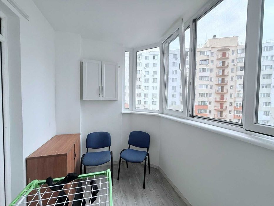 Продам 2 комнатную квартиру с кладовкой в Радужном