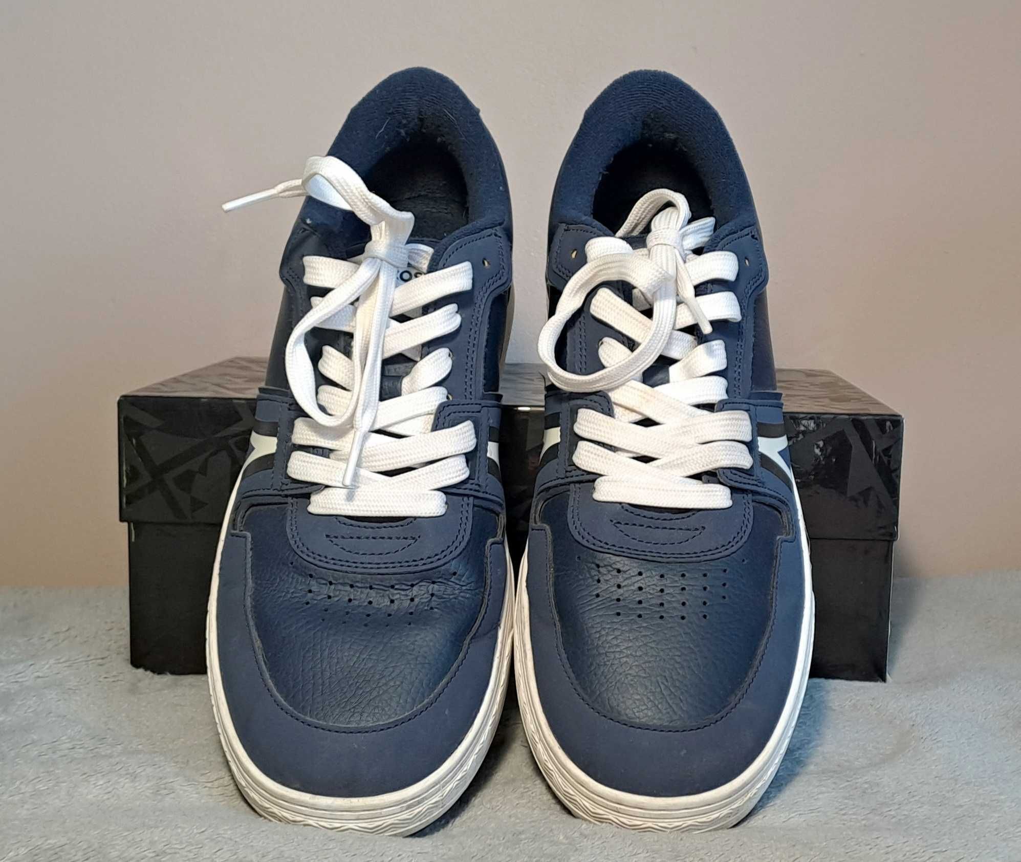 Lacoste L001 45 dł 29 cm