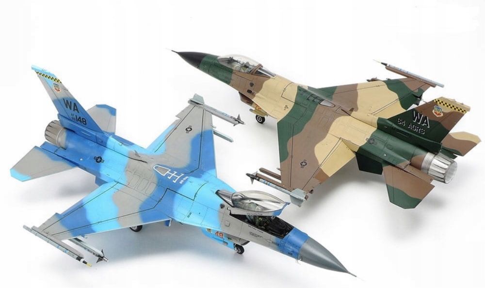 TAMIYA 61106 model 1:48 samolot F-16C/N "Aggressor/Adversar