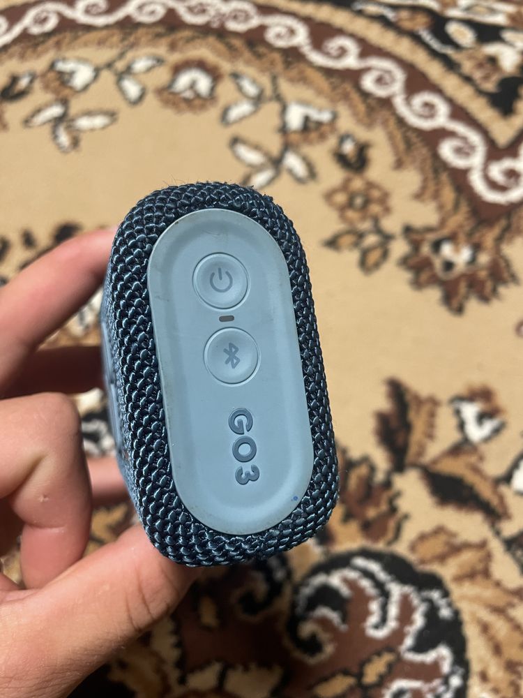 Продам JBL GO 3