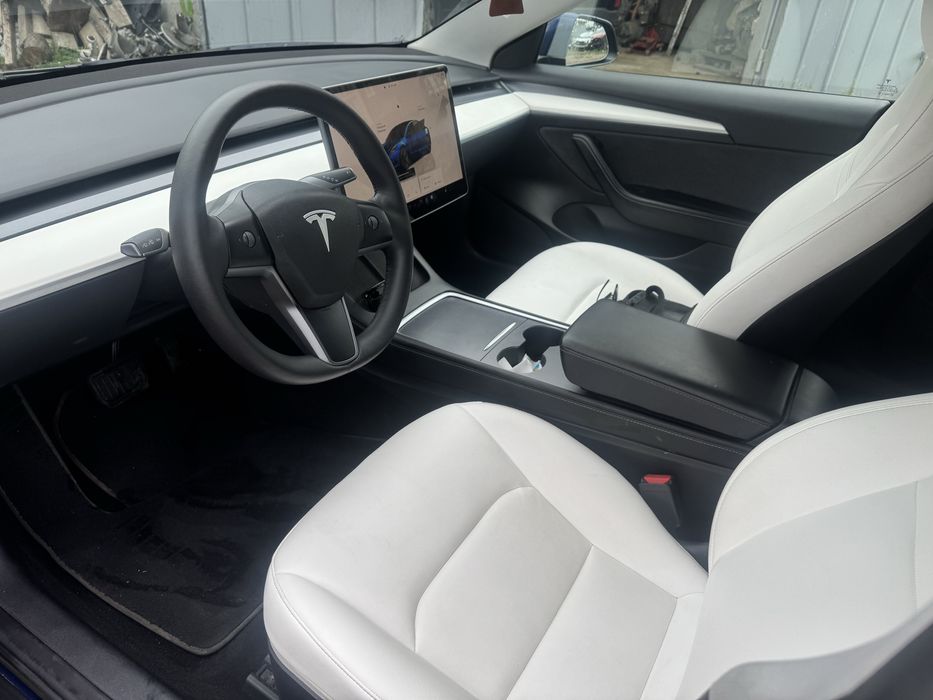 Оренда Tesla 3 для таксі  480+