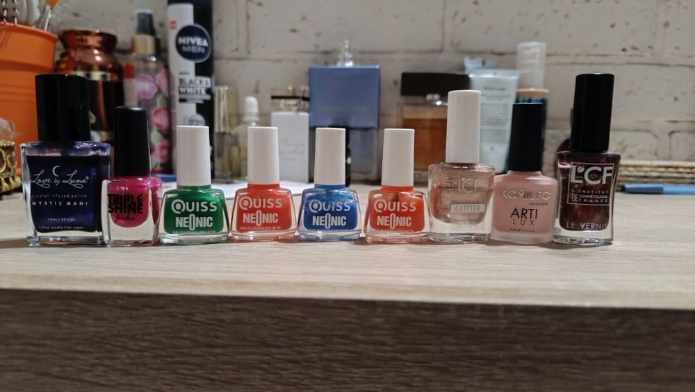 Лак для нігтів всі за 75 грн