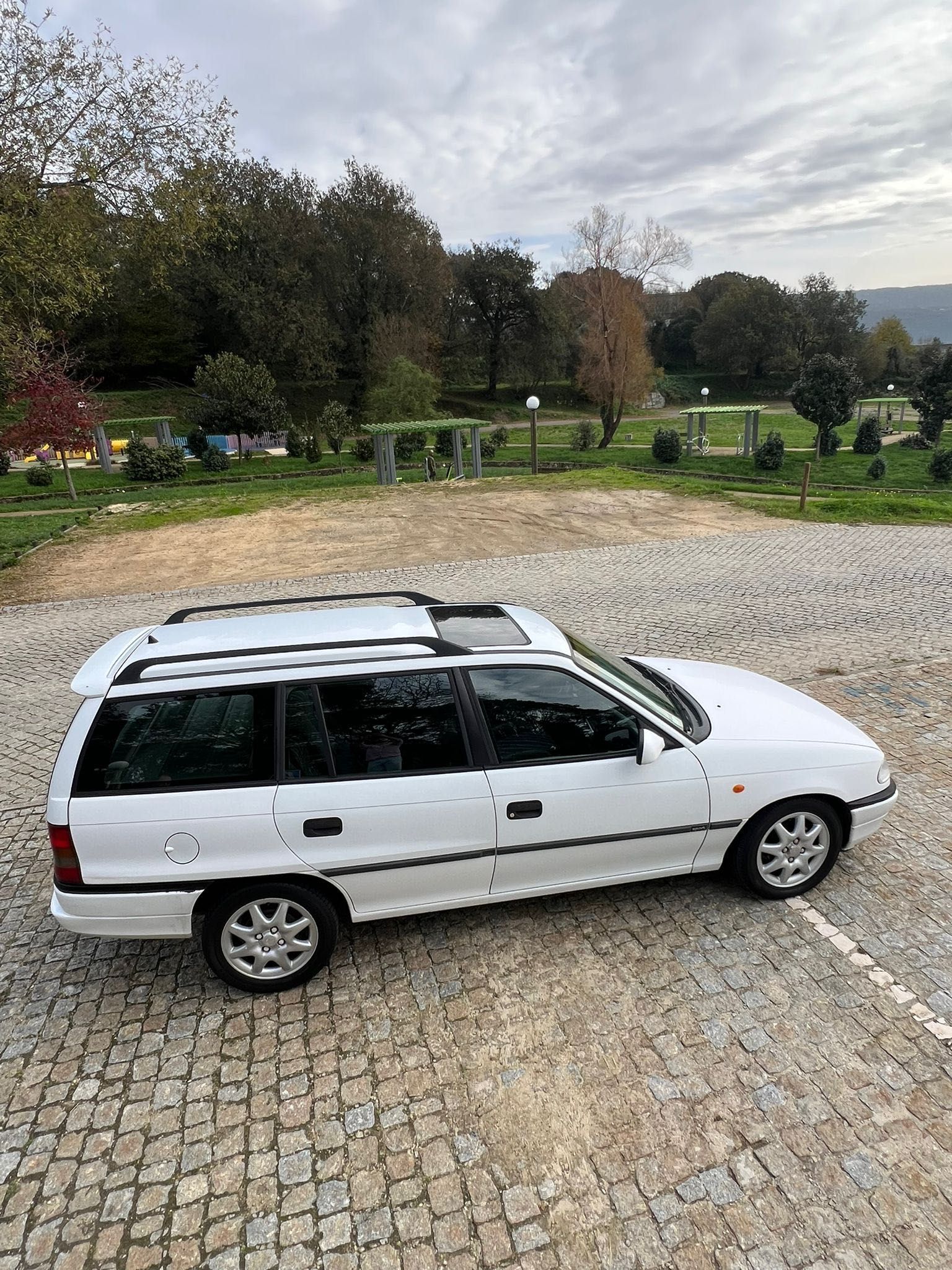 Opel Astra sport