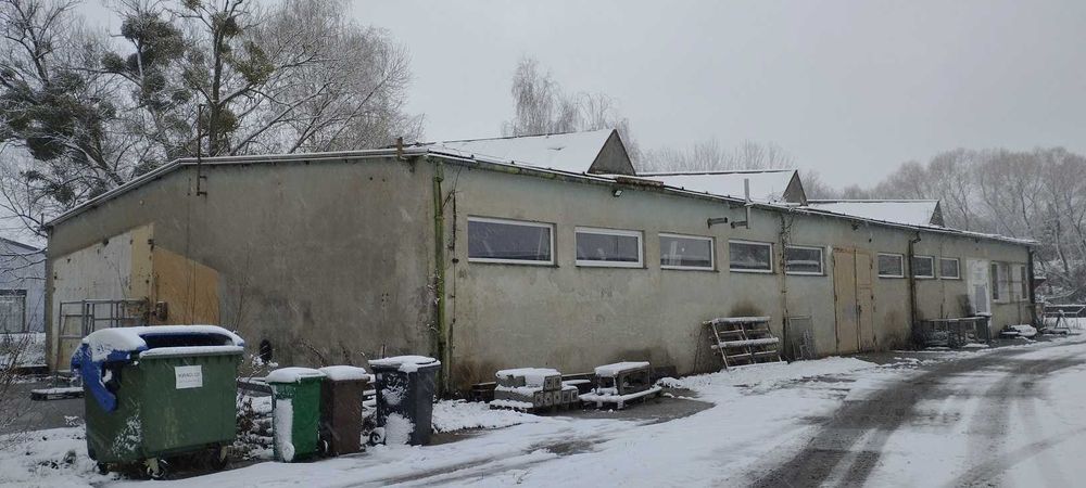 Sprzedam działkę inwestycyjną z biurowcem i halą produkcyjną