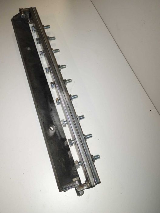 Przyrząd do ostrzenia noży. Stolik uchylny. Imadło uchylne.Knifemaking