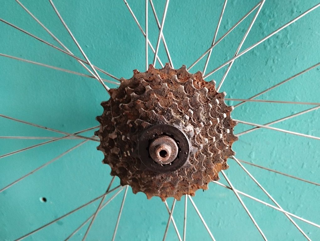 Roda BTT Japonesa Araya 26x1.5 com cassete