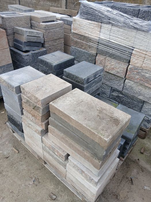 WYPRZEDAŻ Ogrodzenia betonowe bloczki pustaki  przęsła metalowe