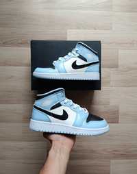 Buty damskie Jordan 1 Mid GS Ice Blue 2022 Białe Błękitne rozmiar 38,5