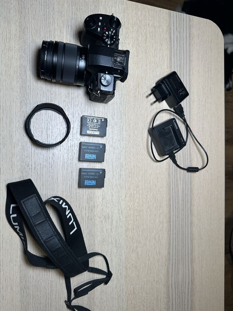 Panasonic Lumix DC-G90 i obiektyw 12-60