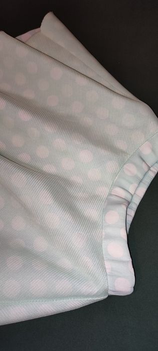 Spódniczka turkusowa w groszki , Anbor