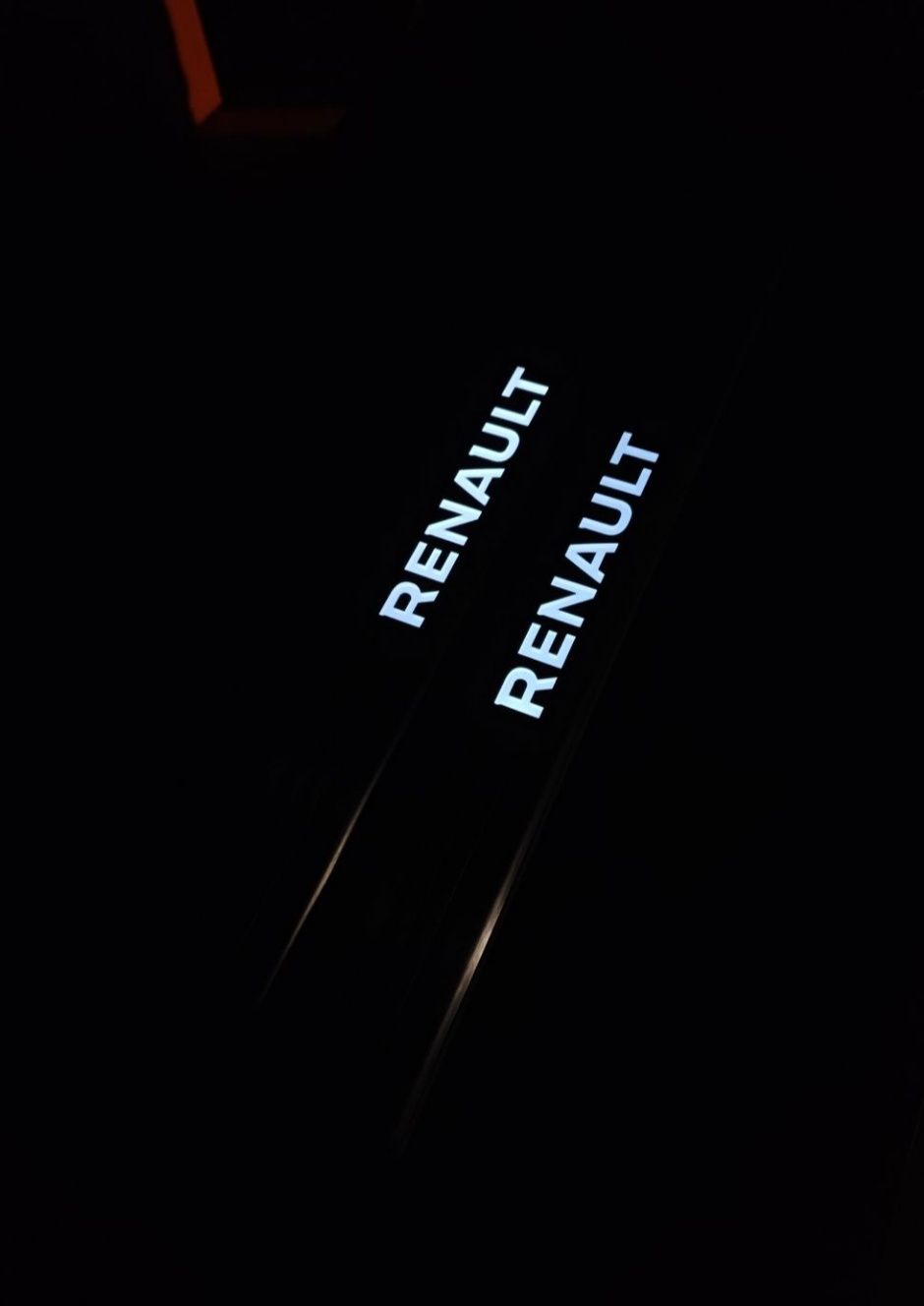 Soleiras Led Renault