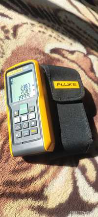 Fluke 424D Лазерный дальномер рулетка