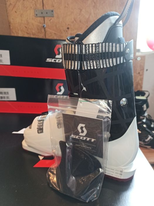 Buty narciarskie nowe Scott G2 FR 110 nr 39 25.0cm okazyjnie
