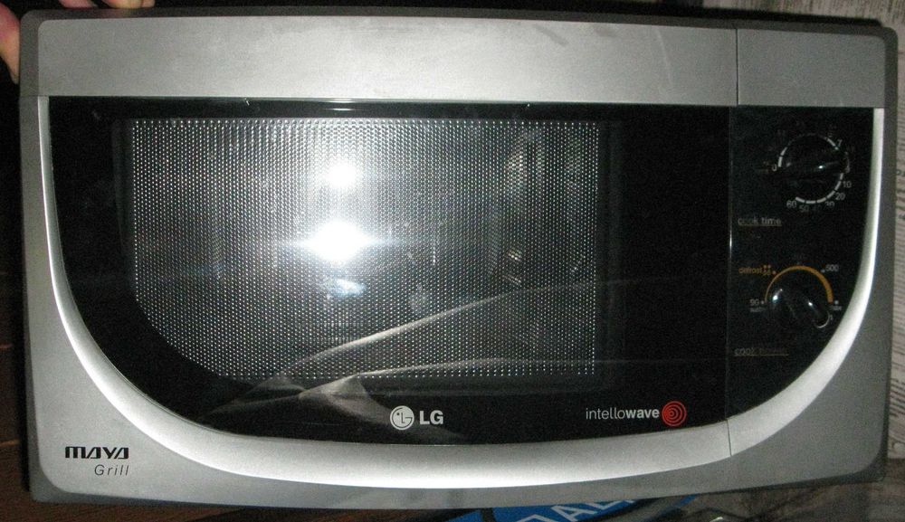 Мощная СВЧ печь микроволновка LG MH602YS (Microwave)