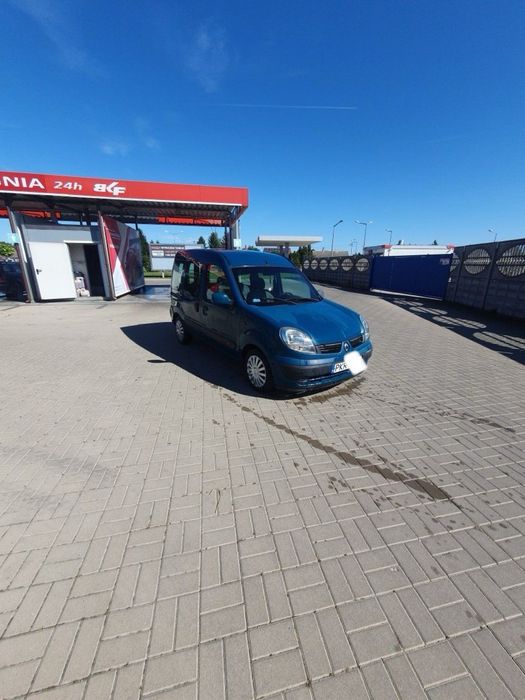 Renault Kangoo diesel osobowy hak 4,5l/100km klima drzwi z tyłu