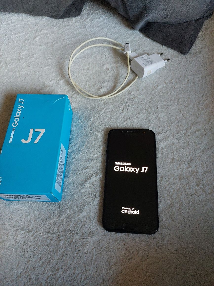 Samsung galaxy j7