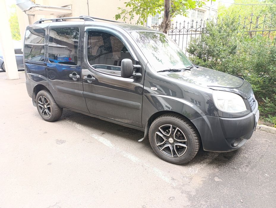 Fiat doblo 223 9-го года випуска 1.3 multijet