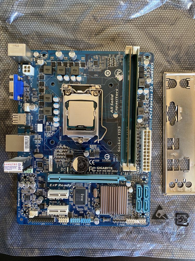 Комплект Gigabyte GA-H61M-DS2+проц Intel Celeron G1610+ОЗУ DDR3 4gb