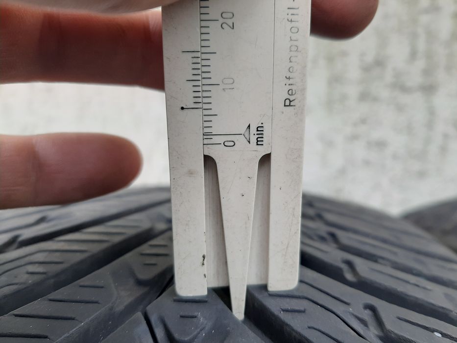 2x Opony zimowe 205/60R16 BFGoodrich G-Force Winter 2 / 6mm / 2019r