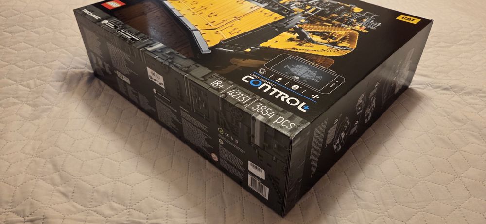 LEGO® Technic 42131 buldożer Cat D11