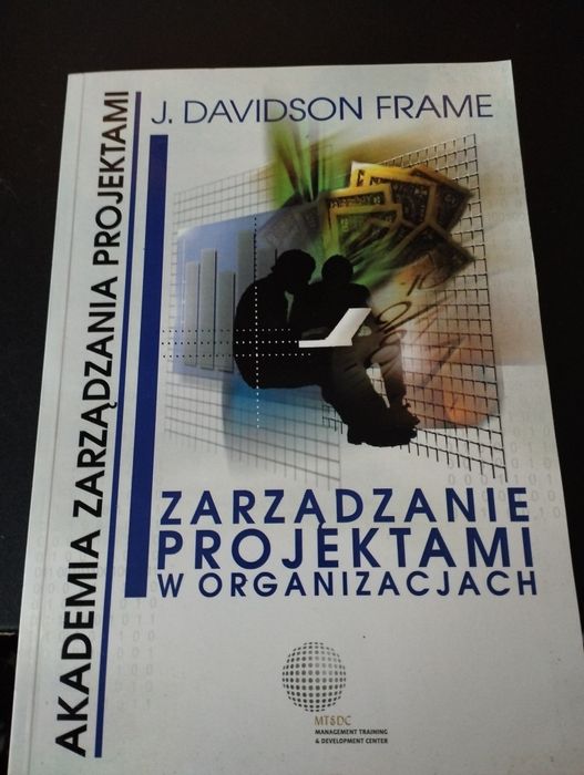 Zarządzanie projektami w organizacjach Davidson frame