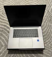 Laptop HP ZBook Studio G10 | i7-13700H | RTX 4070 | 32 GB DDR5 | 1TB
