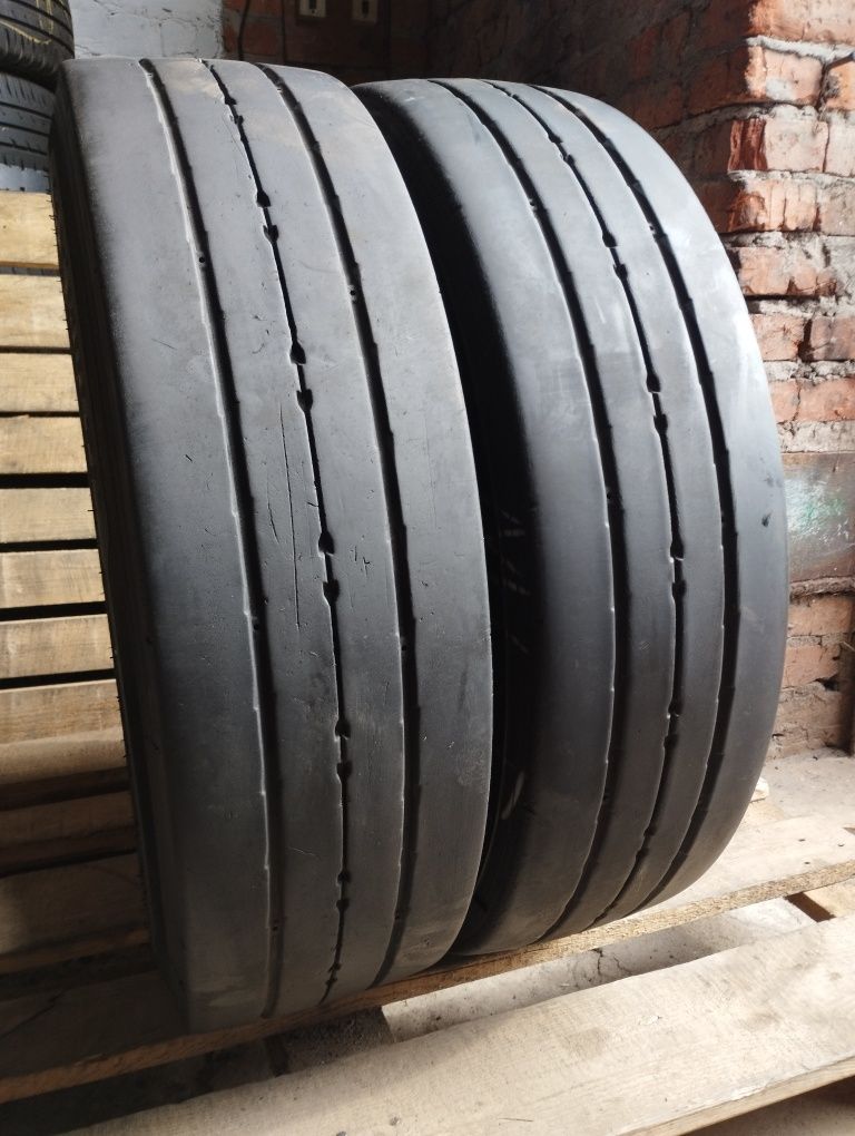 215/75/17.5 Michelin