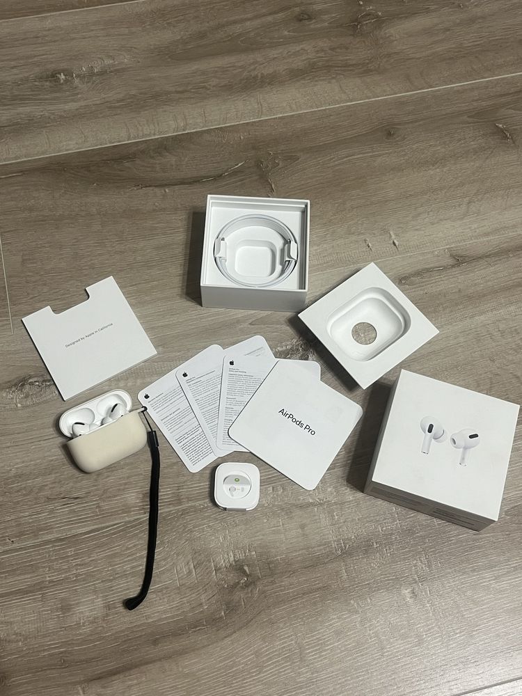 AirPods PRO oridginal 2019 рік