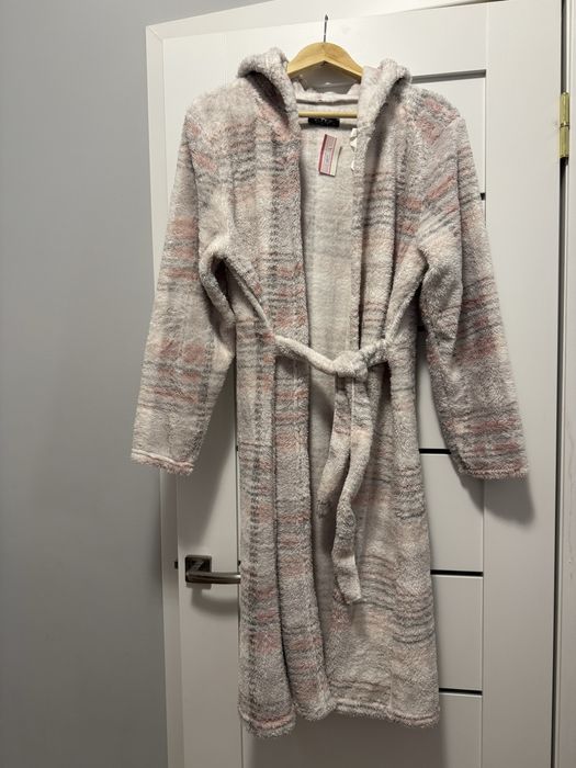 Халати жіночі в асортименті