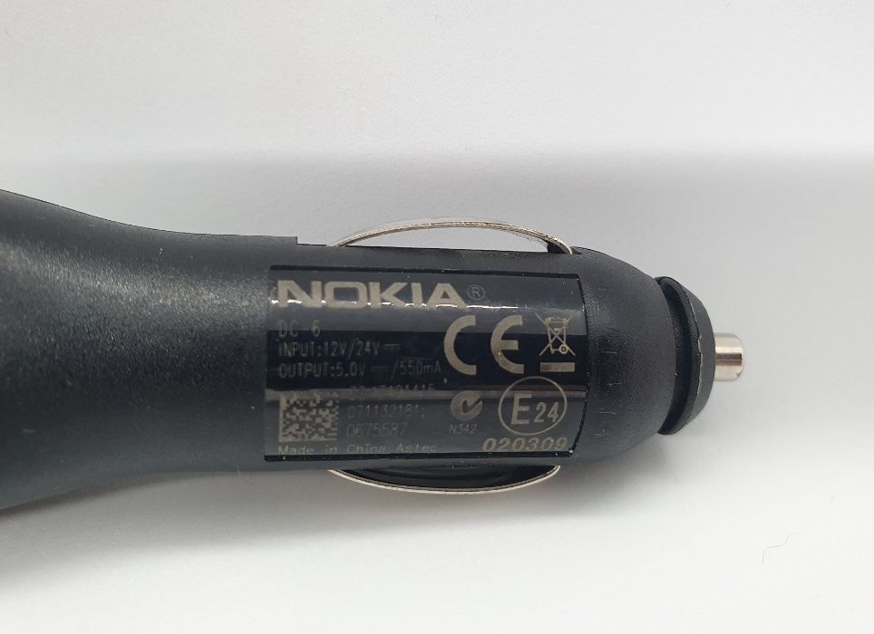 Oryginalna ładowarka samochodowa NOKIA DC-6 microUSB