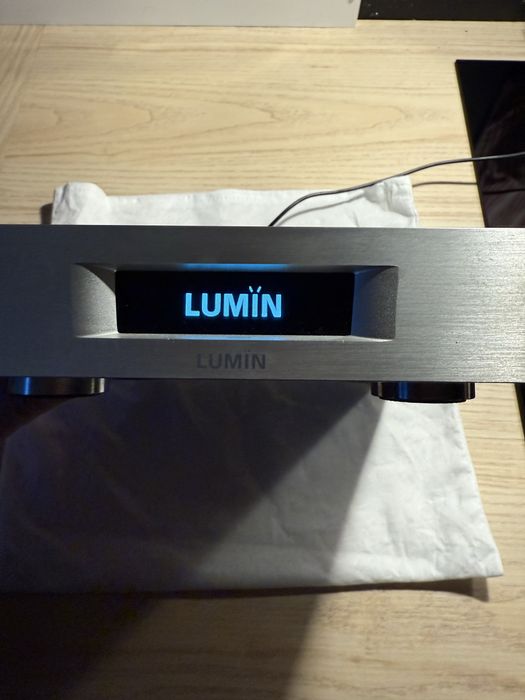 Lumin D1 - sieciowy odtwarzacz muzyczny Hi-End, komplet, stan bdb !