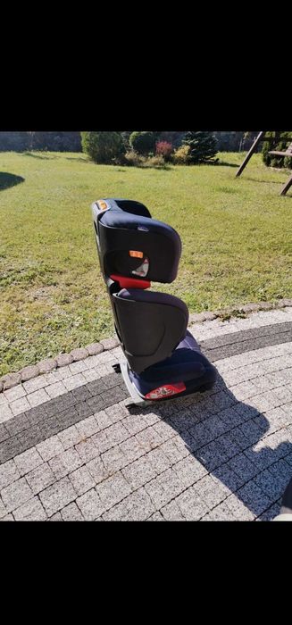 Fotelik samochodowy CHICCO od 15-36 kg