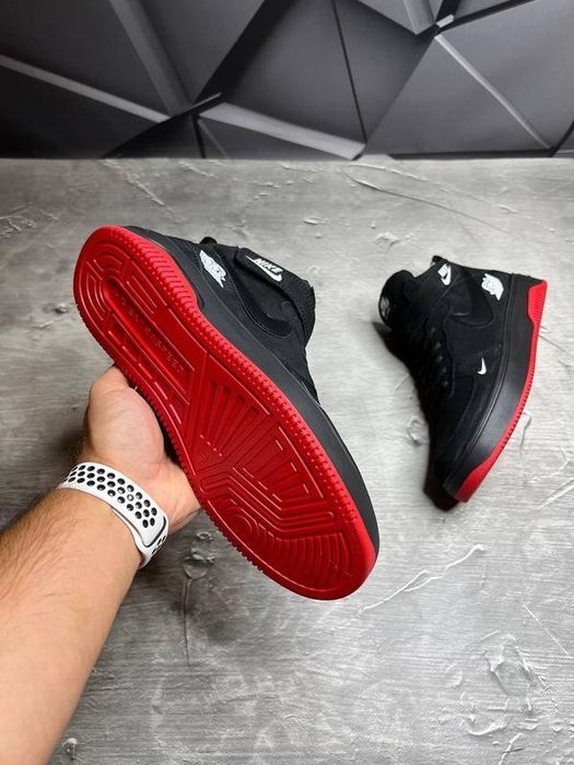 Зимние кроссовки Nike air Jordan