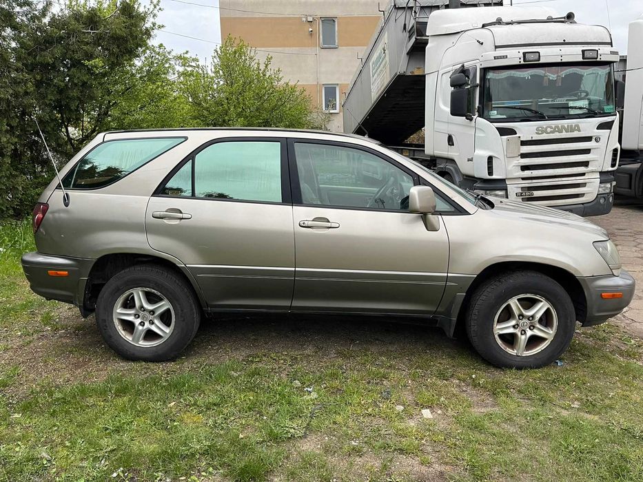 Lexus RX300 '99 4x4 3.0 benzyna - faktura VAT