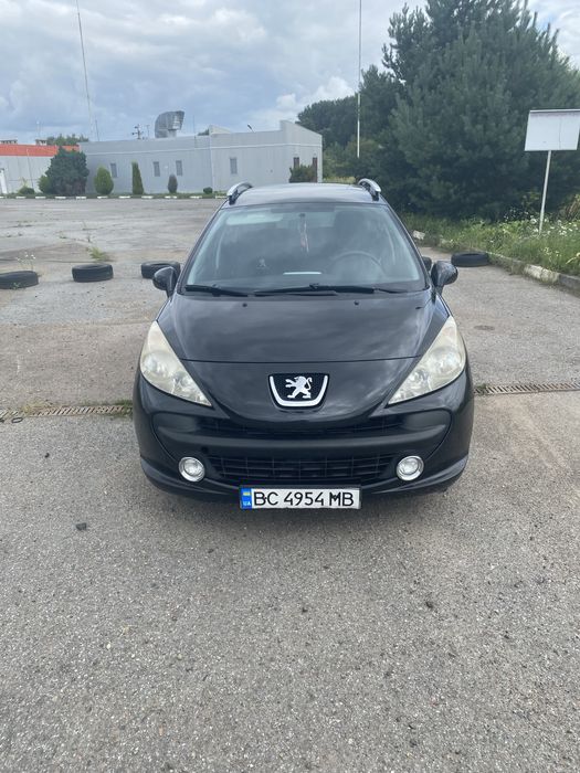 Peuheot 207 1.4 бензин