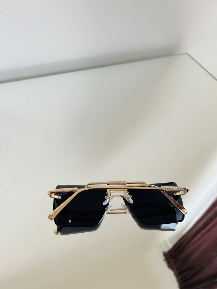 Okulary przeciwsłoneczne „Versace”