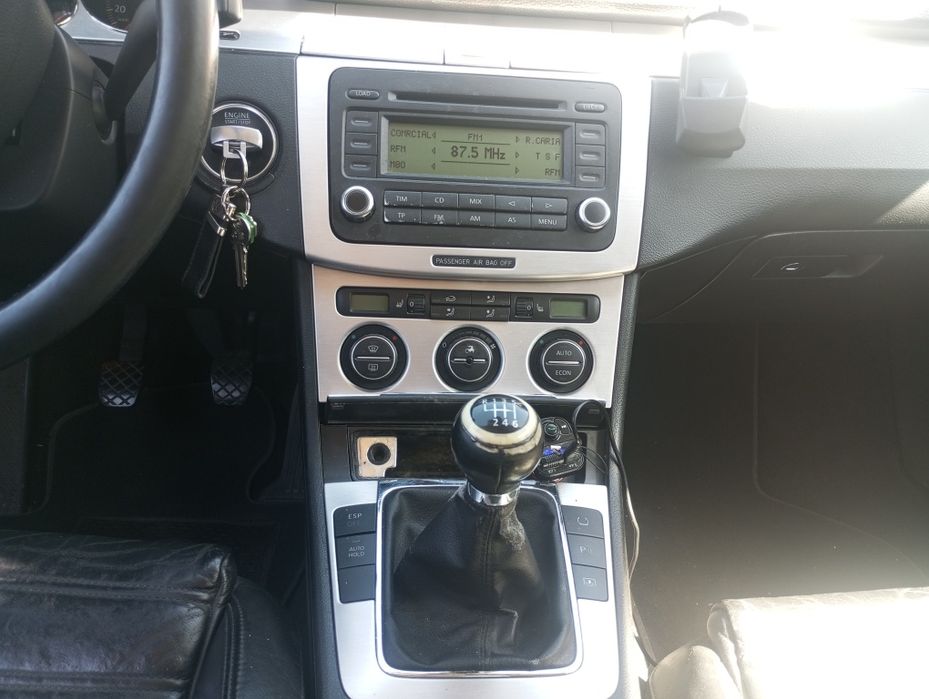 Passat B6 2.0tdi Highline full extras