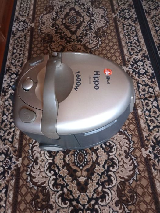 Миючий пилосос в гарному стані, самовивіз