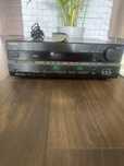 Amplituner onkyo