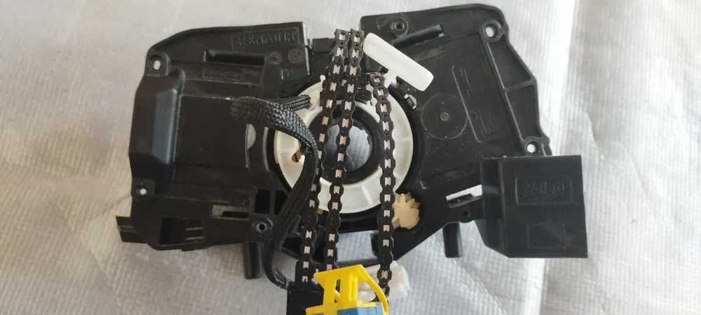 Шлейф підкермовий Renault 8201168027