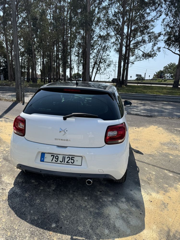 Citroën DS3 1.6 HDi 90cv – 2010