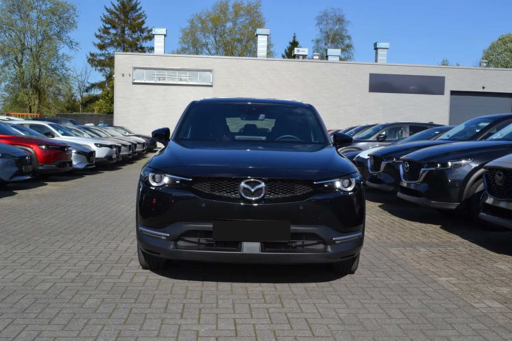 Mazda MX-30      2023