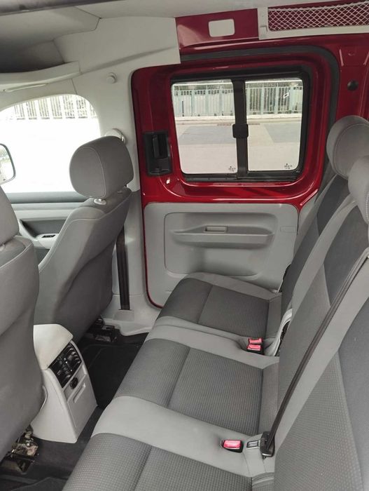 Samochód osobowy Volkswagen Caddy