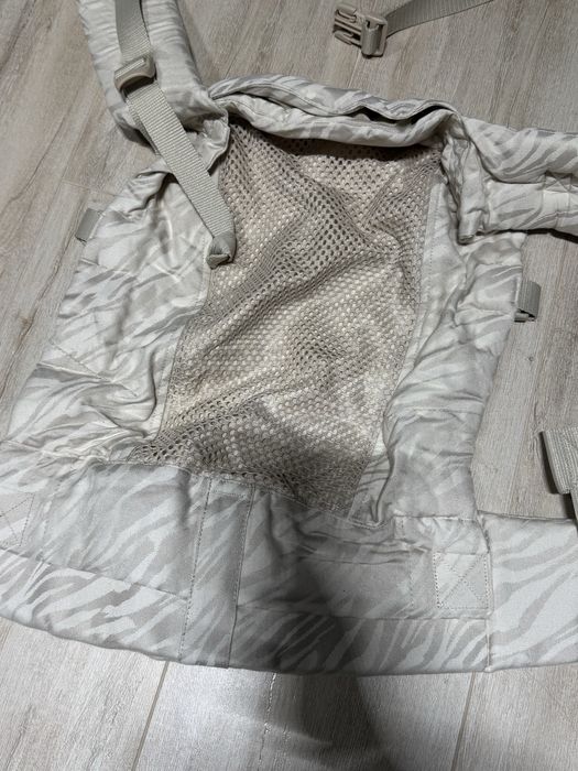 Ерго-рюкзак one love&carry колір пустеля