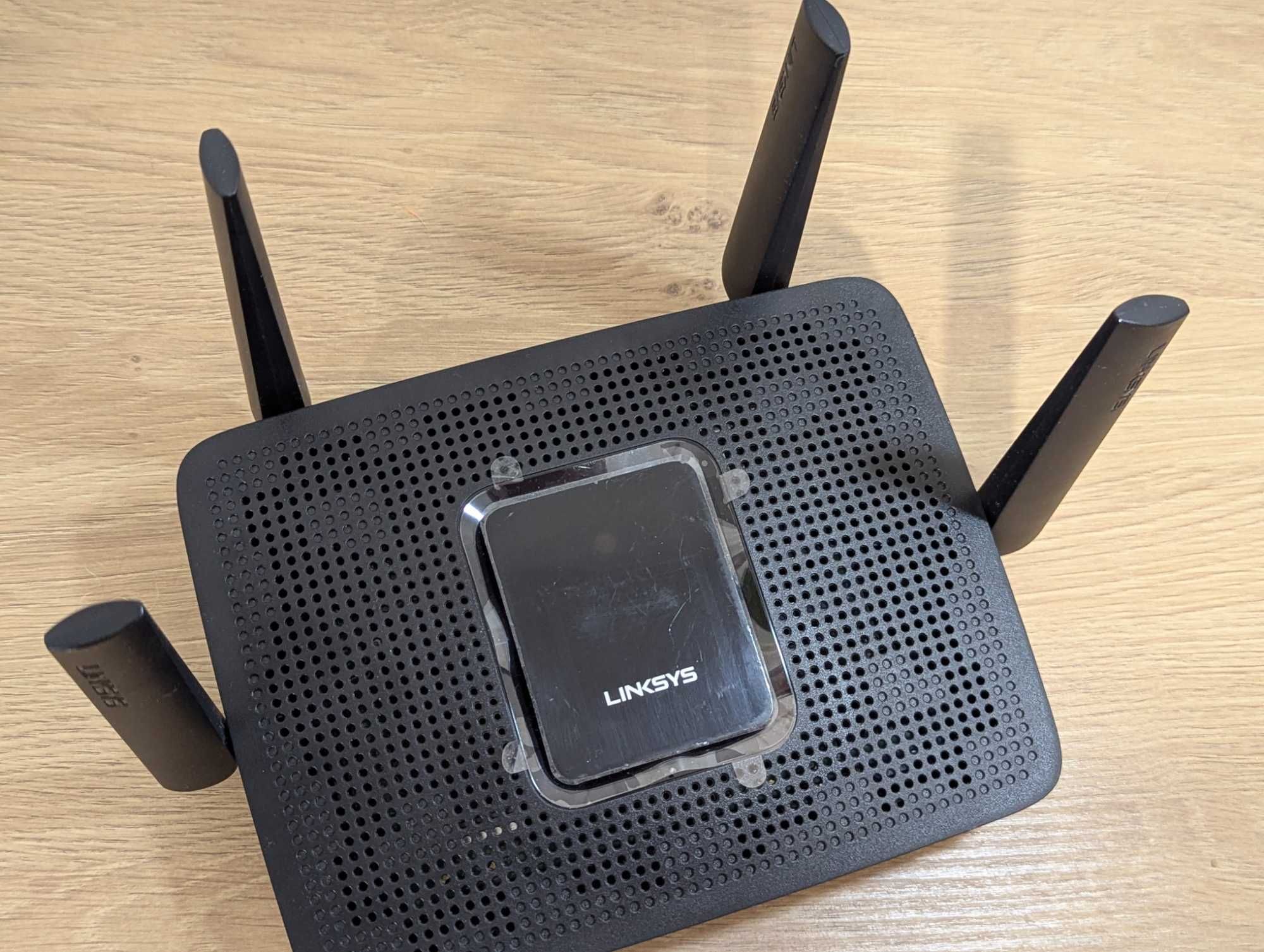 Роутер WiFi Mesh Linksys MR8300 CISCO до2,2 Гб. 3Wi-Fi диап