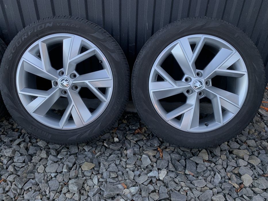 Колеса, диски 5 112 R19 Skoda Kodiaq Triglav 56560125F