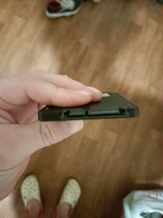 Ssd Bestoss 480gb состояние новое  SATA