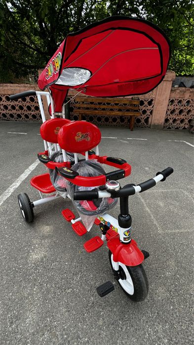 Велосипед для блізняшок