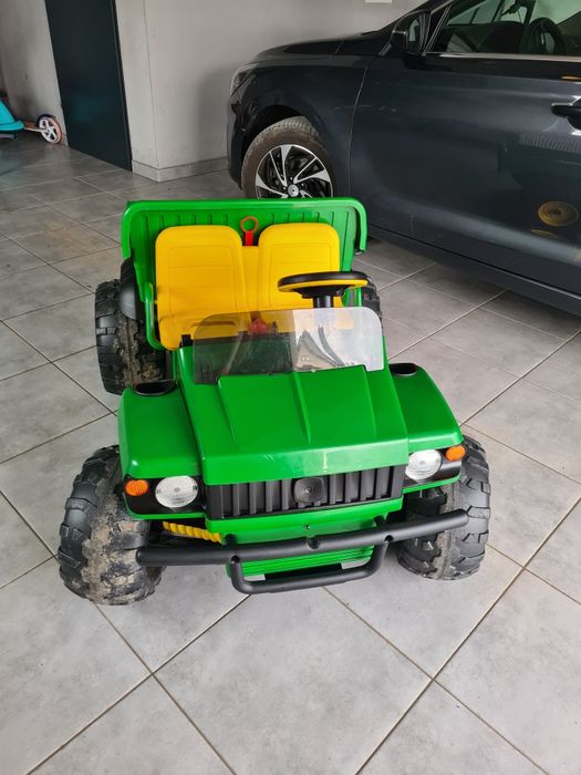 Auto na akumulator Peg Perego John Deere